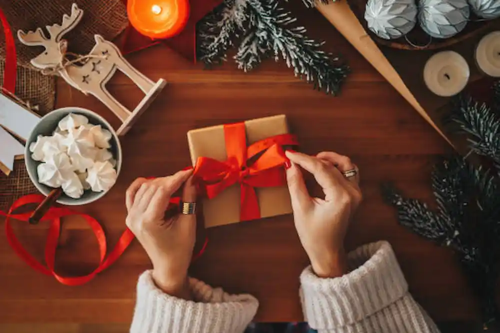 Top regalos creativos para parejas jóvenes