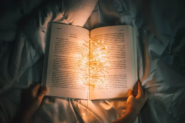 50 frases para dedicar en el Día del Libro