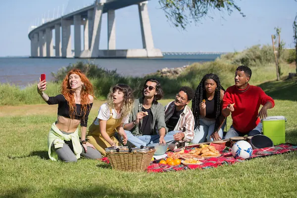 Sesión de fotos y picnic con amigas